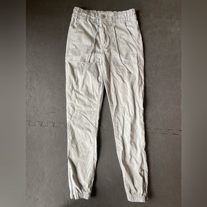 American Eagle pants